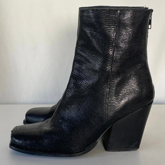 Seychelles Square Toe Leather Western Block Heel Zipper Black Bootie Size 8.5 - Picture 3 of 9